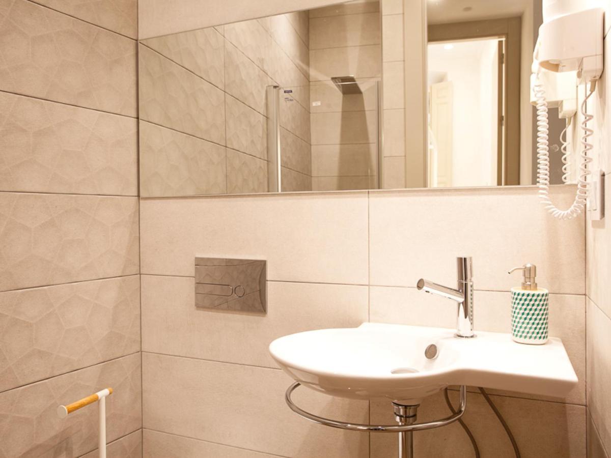 Апартаменти Del Parque Flats Santos Exclusive Малага Екстер'єр фото